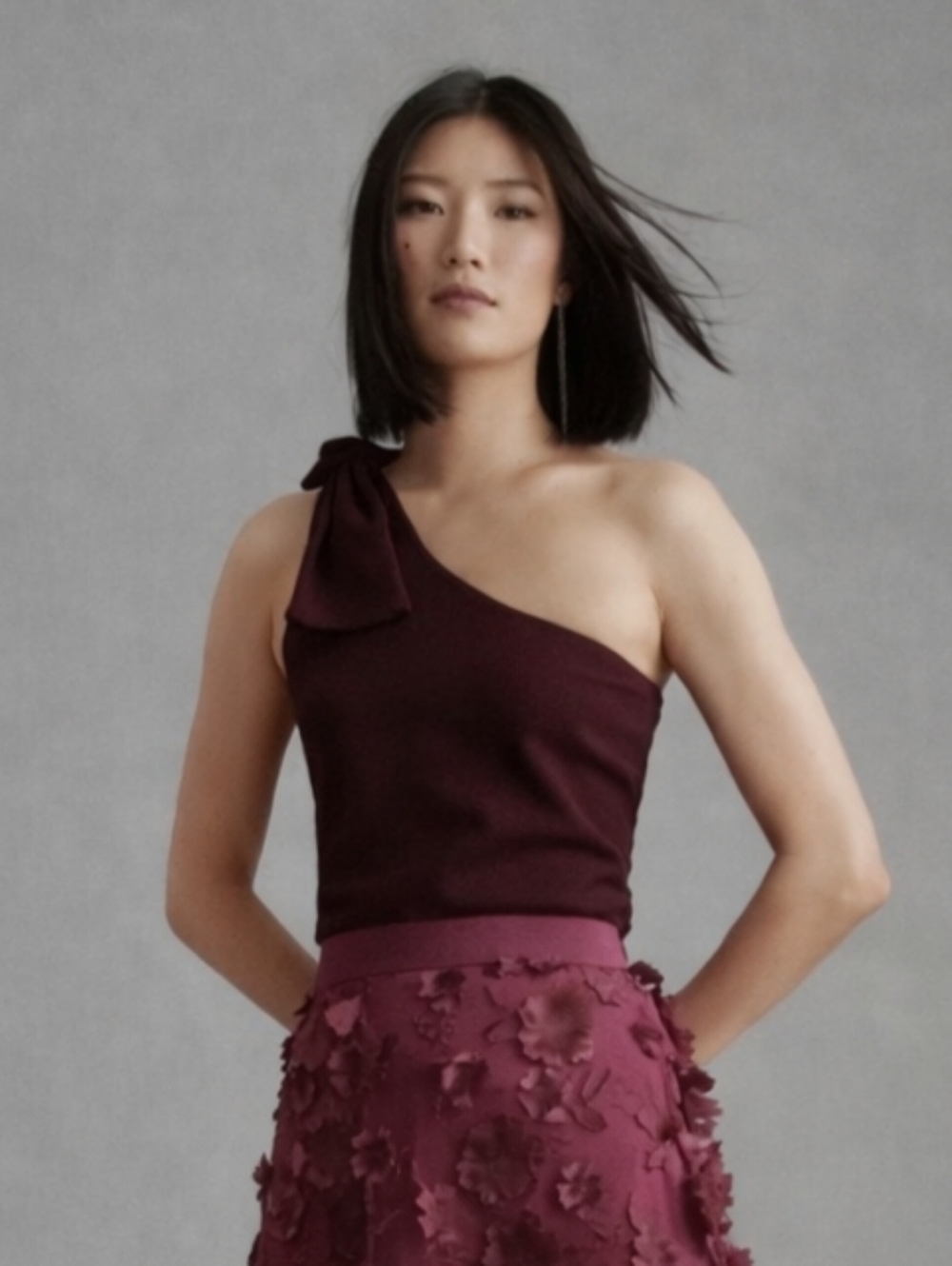 Bishop + Young Burgundy One Shoulder Bow Top Asymmetrical Tank Size L